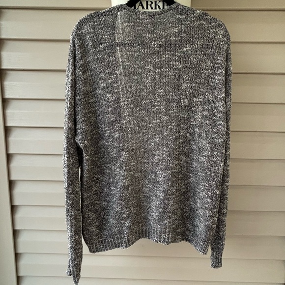 Black & White, Express Cardigan - Picture 3 of 5